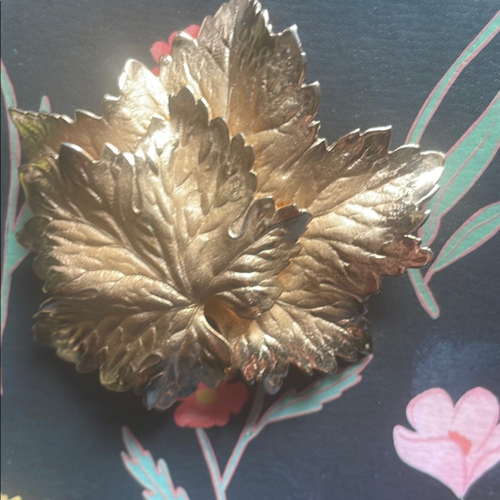 Gold Leaf Brooch